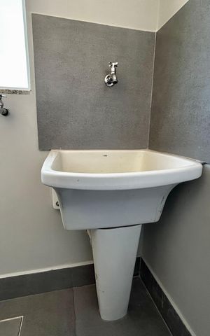 Apartamento para alugar com 38m², 1 quarto e sem vaga Apartamento para alugar com 38m², 1 quarto e sem vagaÁrea de Serviço