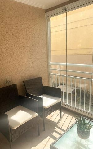 Apartamento à venda com 65m², 3 quartos e 1 vaga Apartamento à venda com 65m², 3 quartos e 1 vagaVaranda