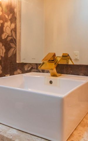 Apartamento à venda com 280m², 3 quartos e 3 vagasLavabo