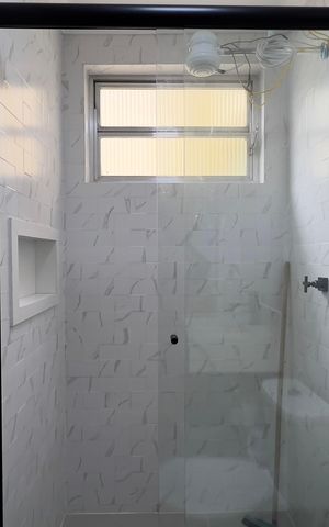 Apartamento à venda com 60m², 3 quartos e 1 vaga Apartamento à venda com 60m², 3 quartos e 1 vagaBanheiro