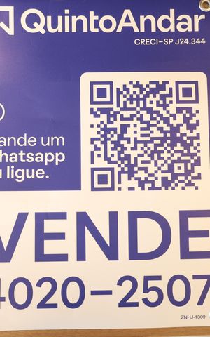 Apartamento à venda com 68m², 2 quartos e 1 vagaPlaca instalada na grade da varanda (2º andar) - Código da placa: ZNHJ-1309