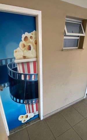 Apartamento à venda com 65m², 2 quartos e 1 vaga Apartamento à venda com 65m², 2 quartos e 1 vagaCinema