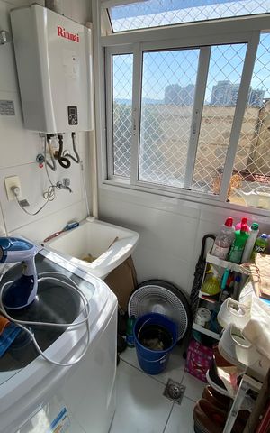 Apartamento à venda com 65m², 2 quartos e 1 vaga Apartamento à venda com 65m², 2 quartos e 1 vagaCozinha e Área de Serviço