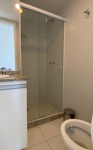 Apartamento à venda com 65m², 2 quartos e 1 vaga Apartamento à venda com 65m², 2 quartos e 1 vagaBanheiro