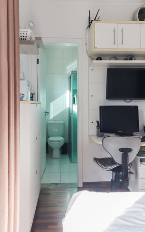Casa de condomínio à venda com 180m², 3 quartos e 2 vagas Casa de condomínio à venda com 180m², 3 quartos e 2 vagasSuíte 03