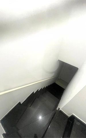 Casa à venda com 70m², 2 quartos e 1 vaga