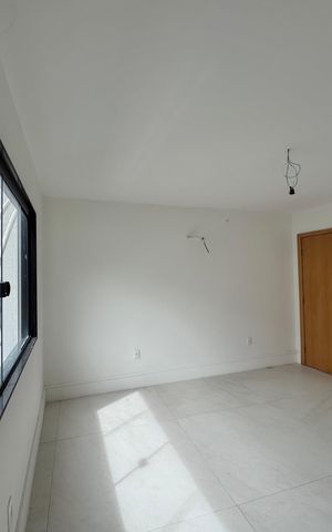 Apartamento à venda com 660m², 5 quartos e 3 vagas Apartamento à venda com 660m², 5 quartos e 3 vagasSuíte 4
