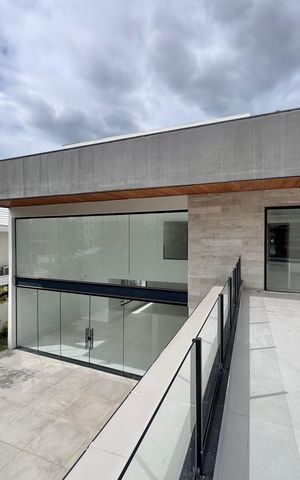Apartamento à venda com 660m², 5 quartos e 3 vagas Apartamento à venda com 660m², 5 quartos e 3 vagasSuíte 1 Master - Terraço