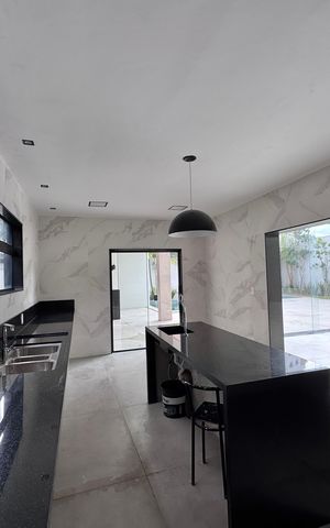 Apartamento à venda com 660m², 5 quartos e 3 vagas Apartamento à venda com 660m², 5 quartos e 3 vagasCozinha