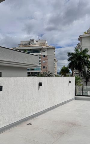 Apartamento à venda com 660m², 5 quartos e 3 vagas Apartamento à venda com 660m², 5 quartos e 3 vagasSuíte 1 Master - Terraço