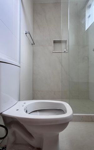 Apartamento à venda com 660m², 5 quartos e 3 vagas Apartamento à venda com 660m², 5 quartos e 3 vagasSuíte 3 - Banheiro