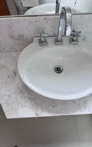 Apartamento à venda com 660m², 5 quartos e 3 vagas Apartamento à venda com 660m², 5 quartos e 3 vagasSuíte 2 - Banheiro