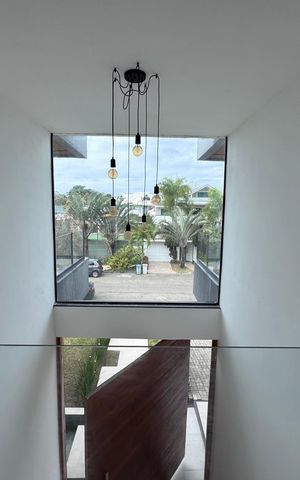 Apartamento à venda com 660m², 5 quartos e 3 vagas Apartamento à venda com 660m², 5 quartos e 3 vagasSala - Vista