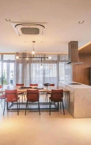 Studio para alugar com 25m², 1 quarto e sem vaga Studio para alugar com 25m², 1 quarto e sem vagaÁrea comum - Salão de festas