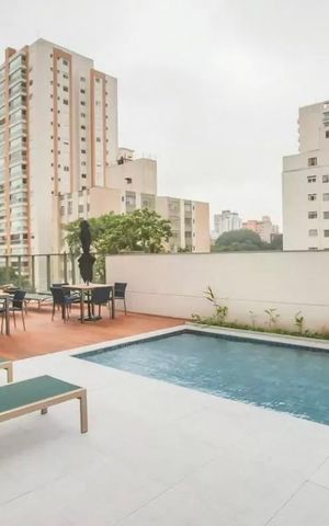 Studio para alugar com 25m², 1 quarto e sem vaga Studio para alugar com 25m², 1 quarto e sem vagaÁrea comum - Piscina