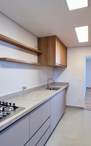 Apartamento à venda com 134m², 3 quartos e 2 vagas Apartamento à venda com 134m², 3 quartos e 2 vagasCozinha