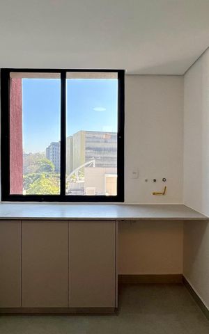 Apartamento à venda com 134m², 3 quartos e 2 vagas Apartamento à venda com 134m², 3 quartos e 2 vagasÁrea de Serviço