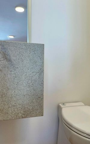 Apartamento à venda com 134m², 3 quartos e 2 vagas Apartamento à venda com 134m², 3 quartos e 2 vagasLavabo