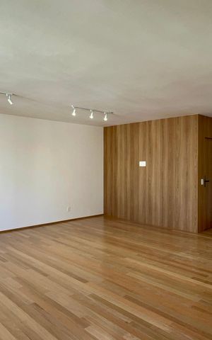 Apartamento à venda com 134m², 3 quartos e 2 vagas Apartamento à venda com 134m², 3 quartos e 2 vagasSala