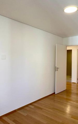 Apartamento à venda com 134m², 3 quartos e 2 vagas Apartamento à venda com 134m², 3 quartos e 2 vagasSuíte 1