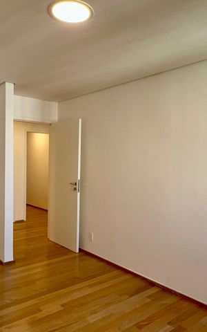 Apartamento à venda com 134m², 3 quartos e 2 vagas Apartamento à venda com 134m², 3 quartos e 2 vagasQuarto