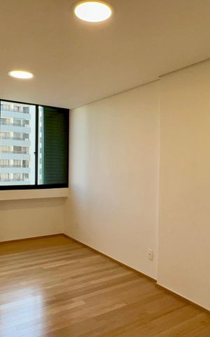 Apartamento à venda com 134m², 3 quartos e 2 vagas Apartamento à venda com 134m², 3 quartos e 2 vagasSuíte 2