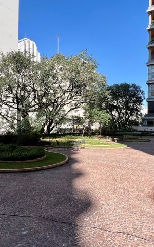 Apartamento à venda com 134m², 3 quartos e 2 vagas Apartamento à venda com 134m², 3 quartos e 2 vagasÁrea comum