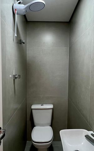 Apartamento à venda com 134m², 3 quartos e 2 vagas Apartamento à venda com 134m², 3 quartos e 2 vagasBanheiro de serviço