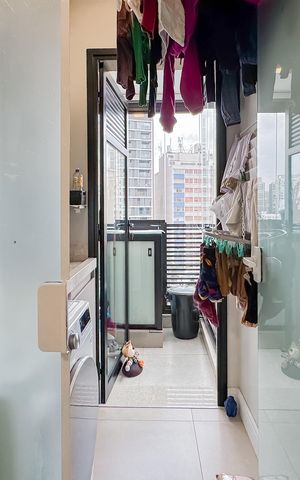 Apartamento à venda com 91m², 2 quartos e 1 vaga Apartamento à venda com 91m², 2 quartos e 1 vagaÁrea de Serviço