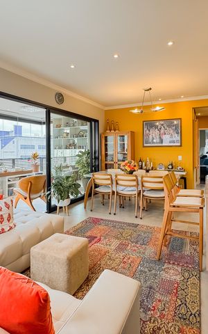 Apartamento à venda com 91m², 2 quartos e 1 vaga Apartamento à venda com 91m², 2 quartos e 1 vagaSala