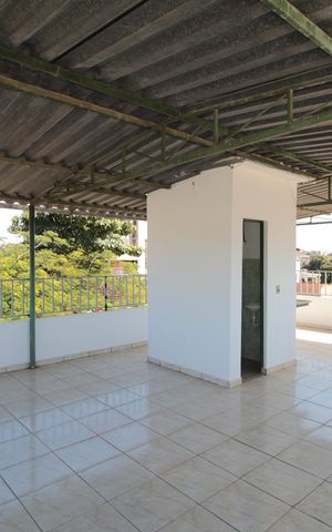 Casa para alugar com 60m², 2 quartos e 1 vagaTerraço