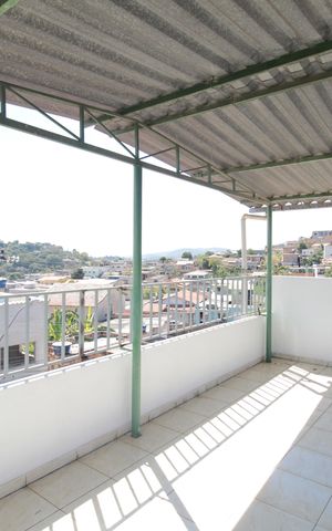 Casa para alugar com 60m², 2 quartos e 1 vagaTerraço