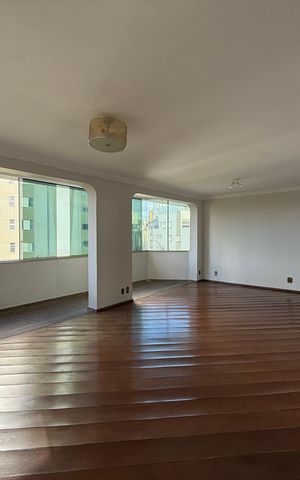 Apartamento à venda com 420m², 4 quartos e 5 vagas