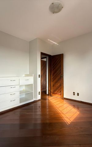 Apartamento à venda com 420m², 4 quartos e 5 vagas