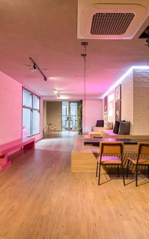 Studio à venda com 29m², 1 quarto e sem vaga Studio à venda com 29m², 1 quarto e sem vagaÁrea comum - Salão de festas