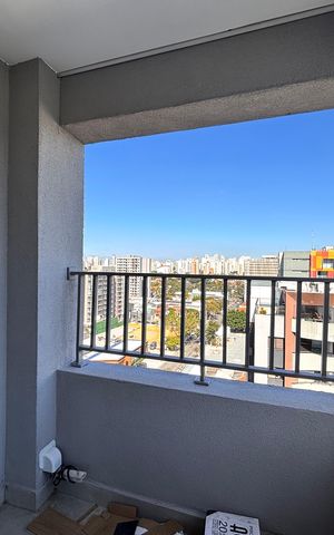 Studio à venda com 29m², 1 quarto e sem vaga Studio à venda com 29m², 1 quarto e sem vagaVaranda