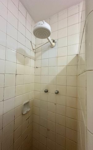 Apartamento à venda com 100m², 4 quartos e 1 vaga Apartamento à venda com 100m², 4 quartos e 1 vagaBanheiro 2