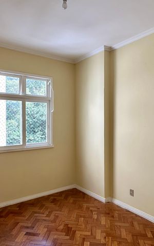 Apartamento à venda com 100m², 4 quartos e 1 vaga Apartamento à venda com 100m², 4 quartos e 1 vagaQuarto 3