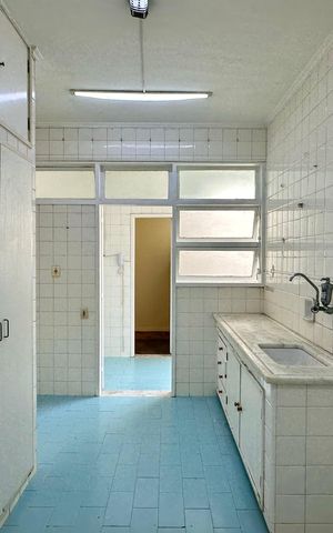 Apartamento à venda com 100m², 4 quartos e 1 vaga Apartamento à venda com 100m², 4 quartos e 1 vagaCozinha