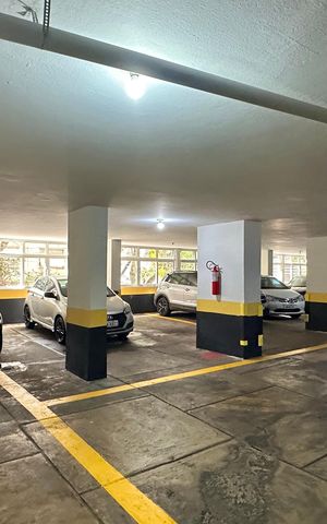Apartamento à venda com 100m², 4 quartos e 1 vaga Apartamento à venda com 100m², 4 quartos e 1 vagaGaragem