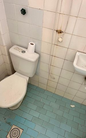 Apartamento à venda com 100m², 4 quartos e 1 vaga Apartamento à venda com 100m², 4 quartos e 1 vagaBanheiro serviço