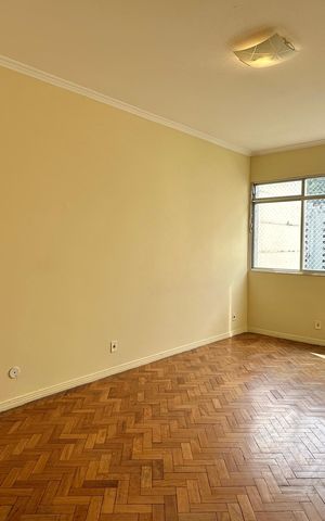 Apartamento à venda com 100m², 4 quartos e 1 vaga Apartamento à venda com 100m², 4 quartos e 1 vagaSala