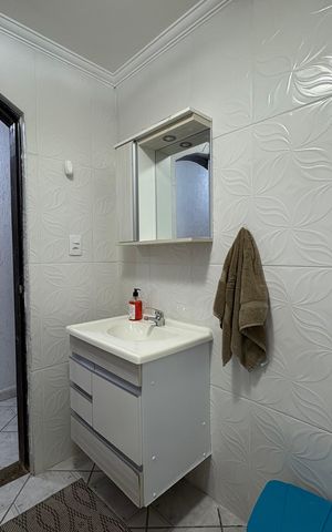Casa à venda com 350m², 3 quartos e 4 vagas Casa à venda com 350m², 3 quartos e 4 vagasLavabo