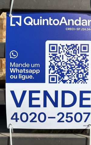 Casa à venda com 350m², 3 quartos e 4 vagas Casa à venda com 350m², 3 quartos e 4 vagasPlaquinha