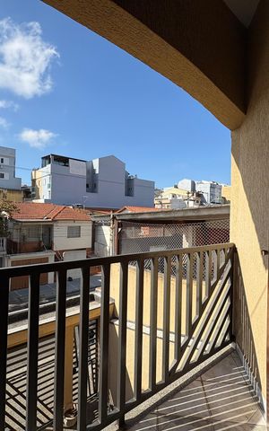 Casa à venda com 350m², 3 quartos e 4 vagas Casa à venda com 350m², 3 quartos e 4 vagasSacada Suíte