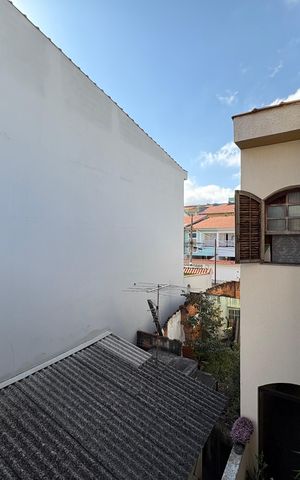 Casa à venda com 350m², 3 quartos e 4 vagas Casa à venda com 350m², 3 quartos e 4 vagasVista do Quarto 1