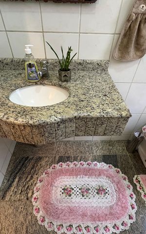 Casa à venda com 350m², 3 quartos e 4 vagas Casa à venda com 350m², 3 quartos e 4 vagasLavabo 2
