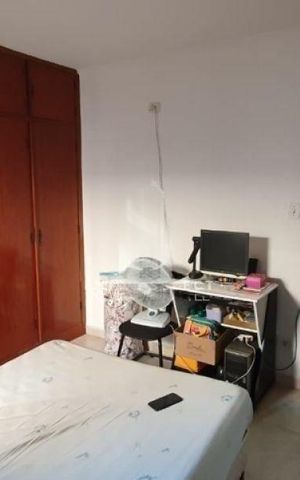Casa à venda com 131m², 3 quartos e 1 vaga