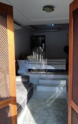 Casa à venda com 131m², 3 quartos e 1 vaga