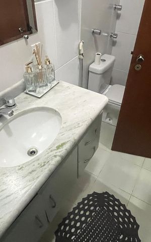 Casa à venda com 1000m², 5 quartos e 6 vagas Casa à venda com 1000m², 5 quartos e 6 vagasBanheiro Suíte 3